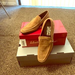 Men’s Ferragamo suede loafers size 7